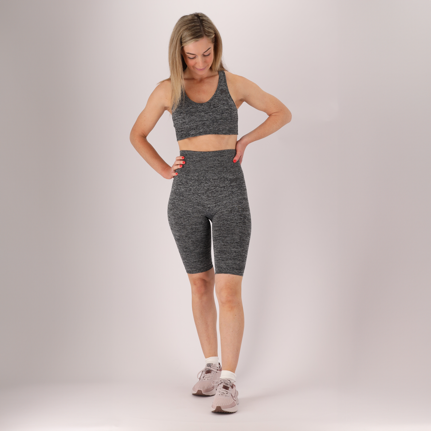 Sport-Shorts für Frauen - 1-Teilig