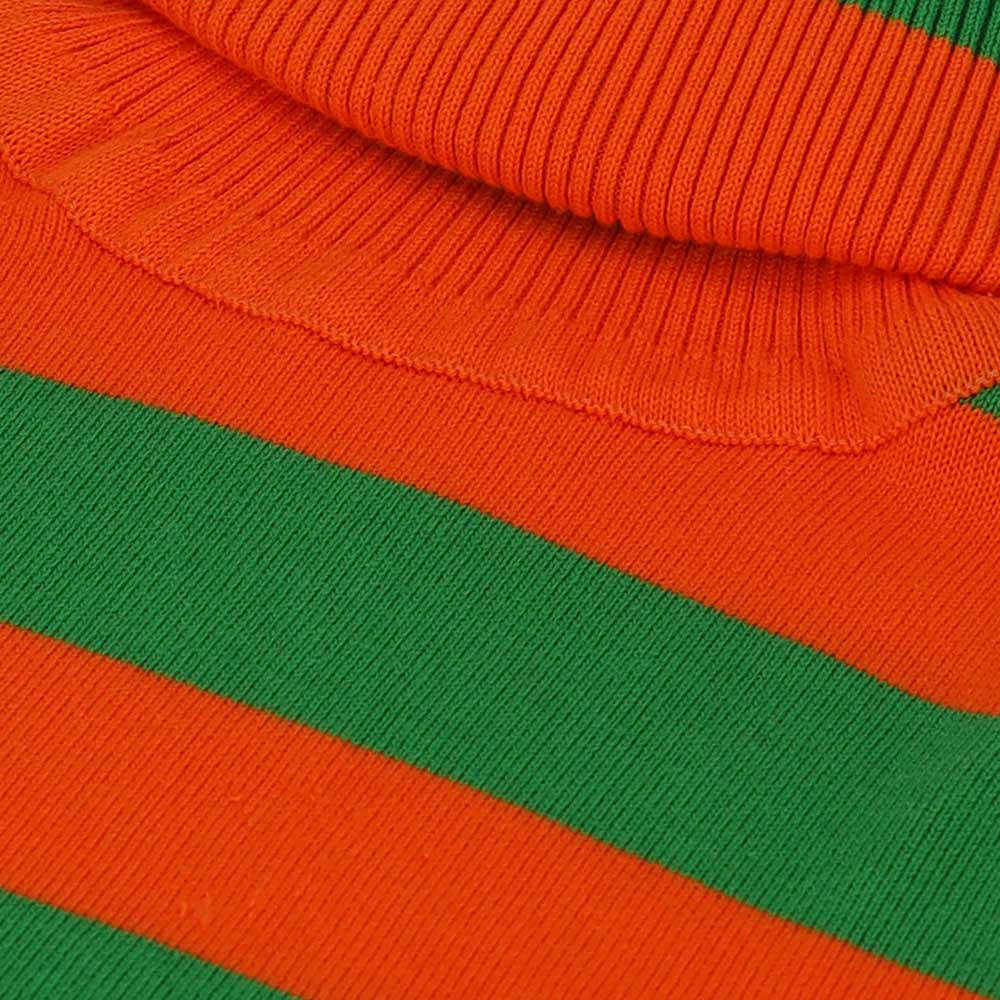 Pull de carnaval tricoté avec col roulé - pull de fête tricoté