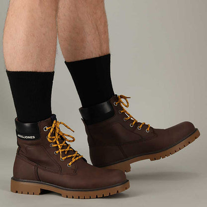 Wollen thermo werksokken zwart – Apollo Workwear – gedragen in werkschoenen