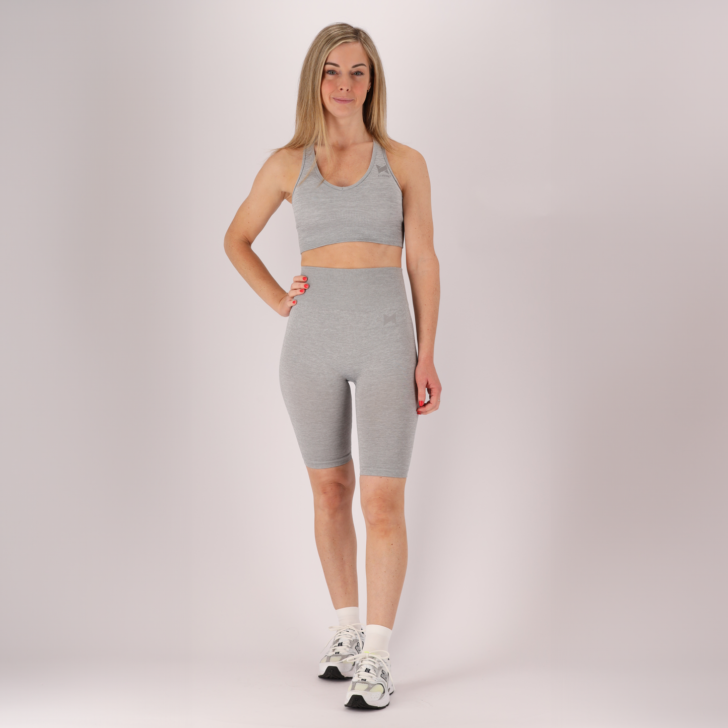 Ensemble de sport court/haut - Femme